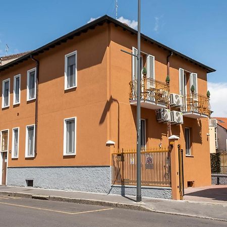 Leader Apartment 4 - Monzino - Hockey Msg Arena - Linate - Milan Exterior photo